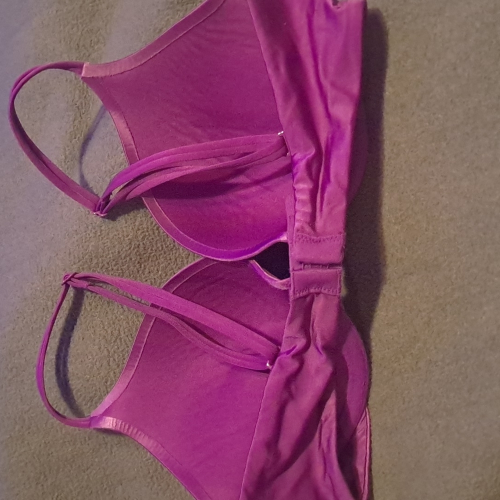 Bra - Picture 2 of 3